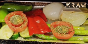 Restaurant Marisqueria KRAM. Verdures a la brasa al forn Josper un plat que parla de sabor, salut i autenticitat. Al Restaurant KRAM Andorra, les verdures no són un acompanyament: són protagonistes. Cuinades al nostre forn Josper, les verdures de temporada adquireixen una textura perfecta i un sabor fumat que sedueix tant a vegetarians com a amants de la brasa. Un plat únic per a qui busca una cuina “healthy”, equilibrada i plena de caràcter. Ideal per compartir, per complementar, o simplement per gaudir d’una proposta “vegetal” que sorprèn per la seva intensitat i frescor. Vine a KRAM GastroGrilling & OysterBar, al centre d’Andorra la Vella, i descobreix per què la nostra cuina és per a tots els gustos gastronòmics. #KramAndorra #VerduresALaBrasa #FornJosper #CuinaHealthy #VegetariansBenvinguts #CuinaDeTemporada #GastronomiaAndorrana #PlatsQueSorprenen #BrasaVegetal #AndorraLaVella #RestaurantKRAM #SaborsAutèntics #ExperiènciaKRAM #CuinaEquilibrada #JosperGrill #MenjarAmbSentit #FoodiesAndorra